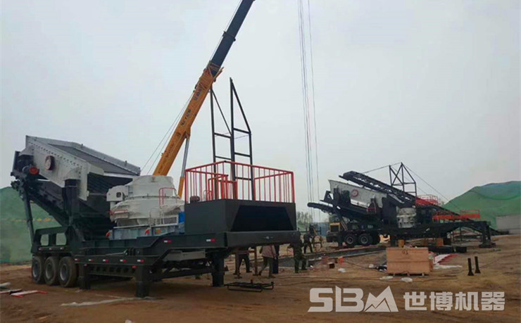 轮胎式移动满冠（中国）现场